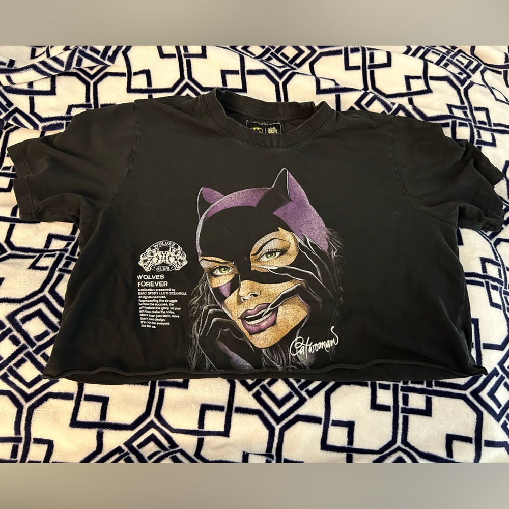 Darcsport Catwoman crop top